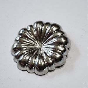 Jeri Lou Vintage Silver Tone Scarf Clip